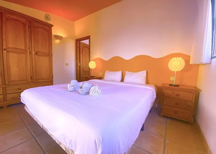 Tropicalidays Oceanview Apartamento *