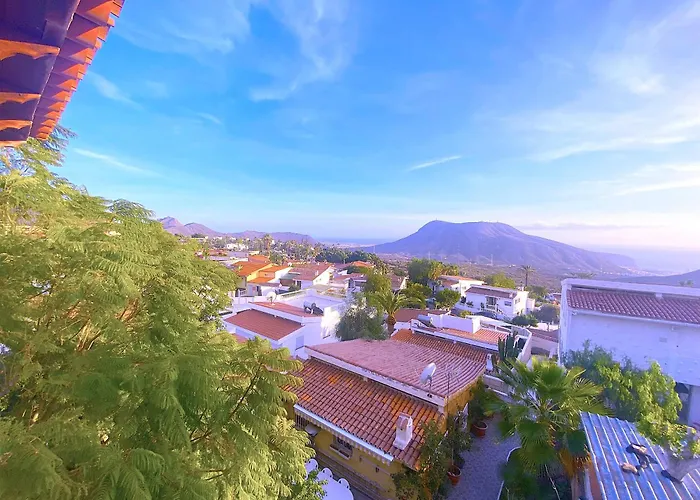 Tropicalidays Oceanview Apartament *