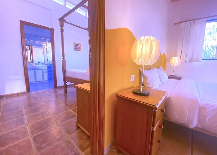 Tropicalidays Oceanview Apartament *